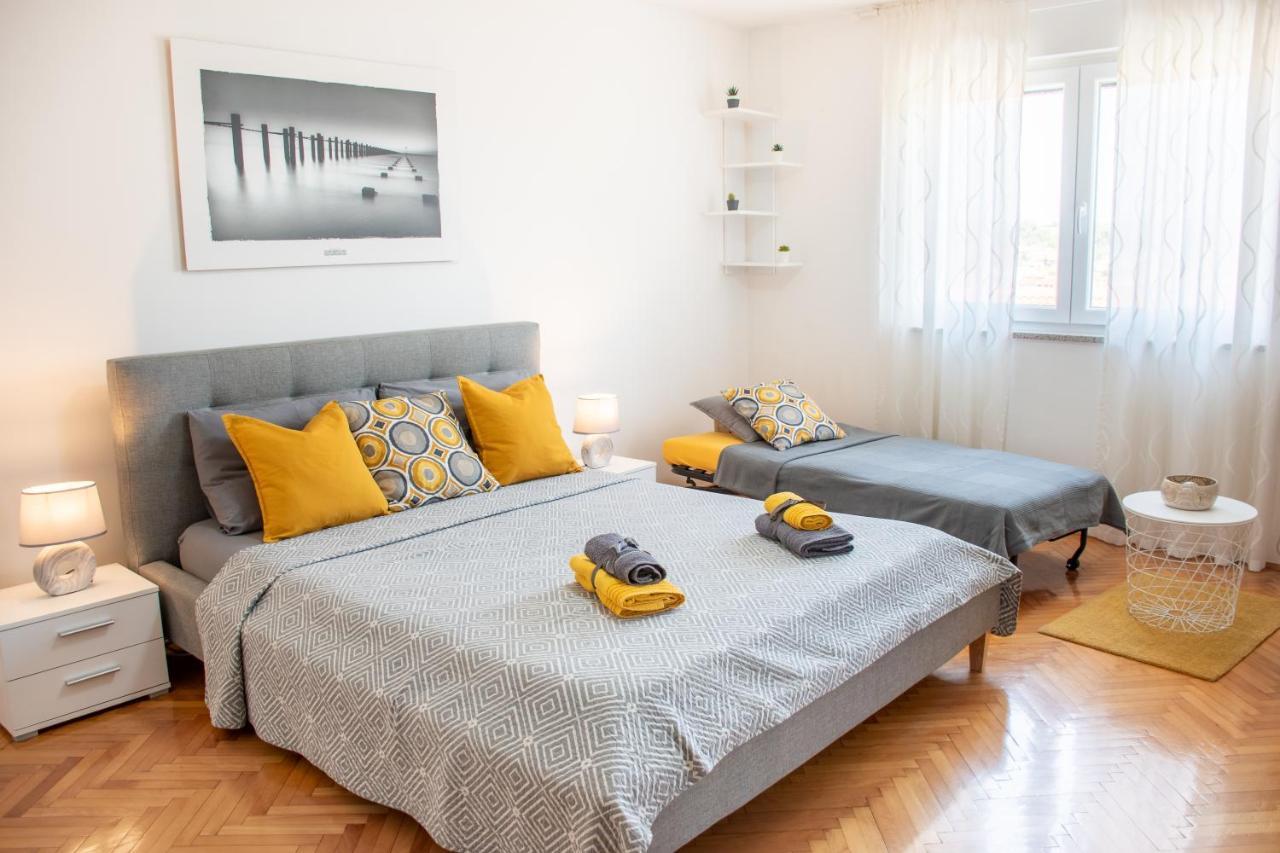 Apartment Dorrea Pola Esterno foto