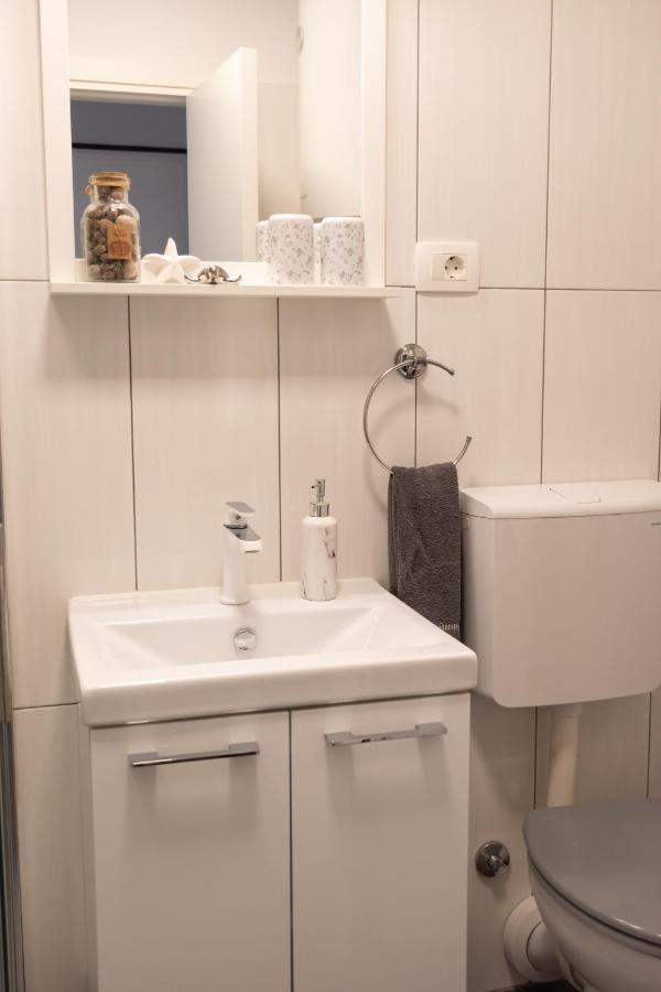 Apartment Dorrea Pola Esterno foto